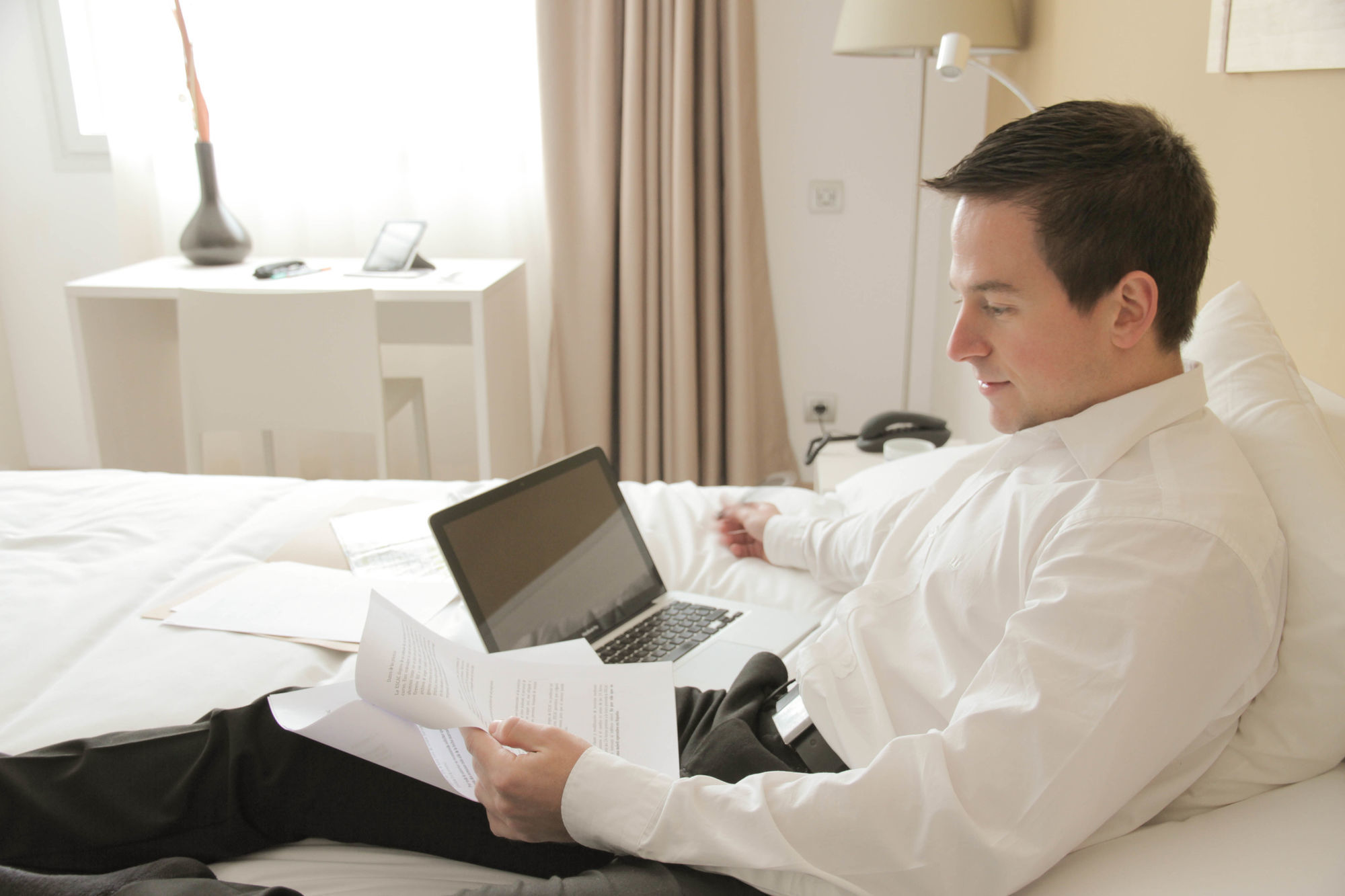 บี แอนด์ บี โฮเต็ล บิลาเดกัน Hotel บีลาเดอกันส์ ภายนอก รูปภาพ