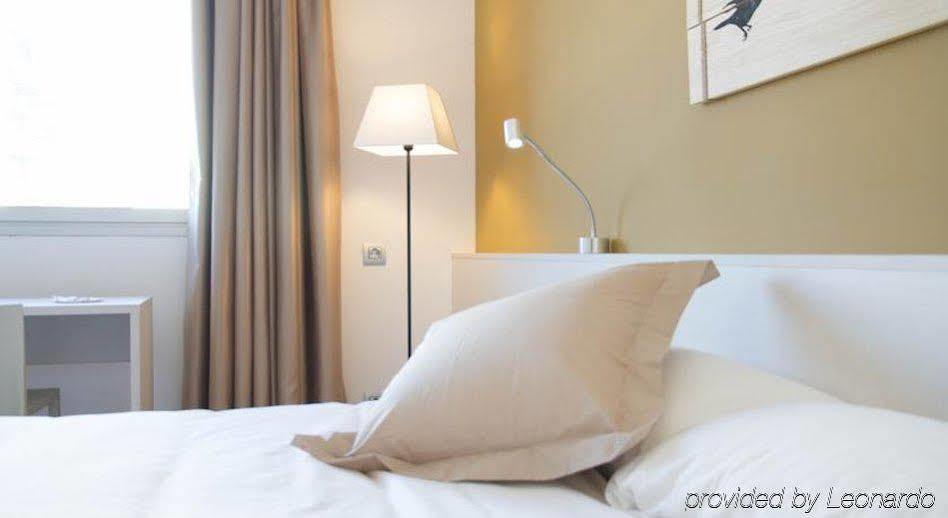 บี แอนด์ บี โฮเต็ล บิลาเดกัน Hotel บีลาเดอกันส์ ภายนอก รูปภาพ